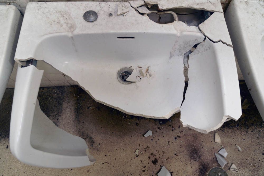 폭행 사건에서의 재물손괴 방어 전략