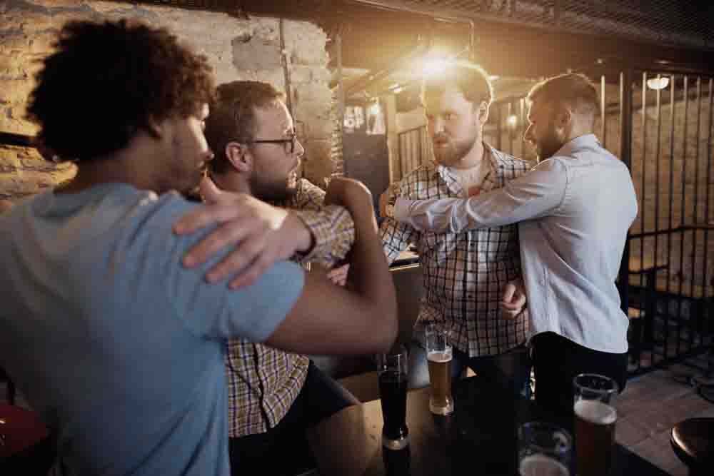 #현행범체포#술자리시비#폭행#상해#불기소처분#무혐의