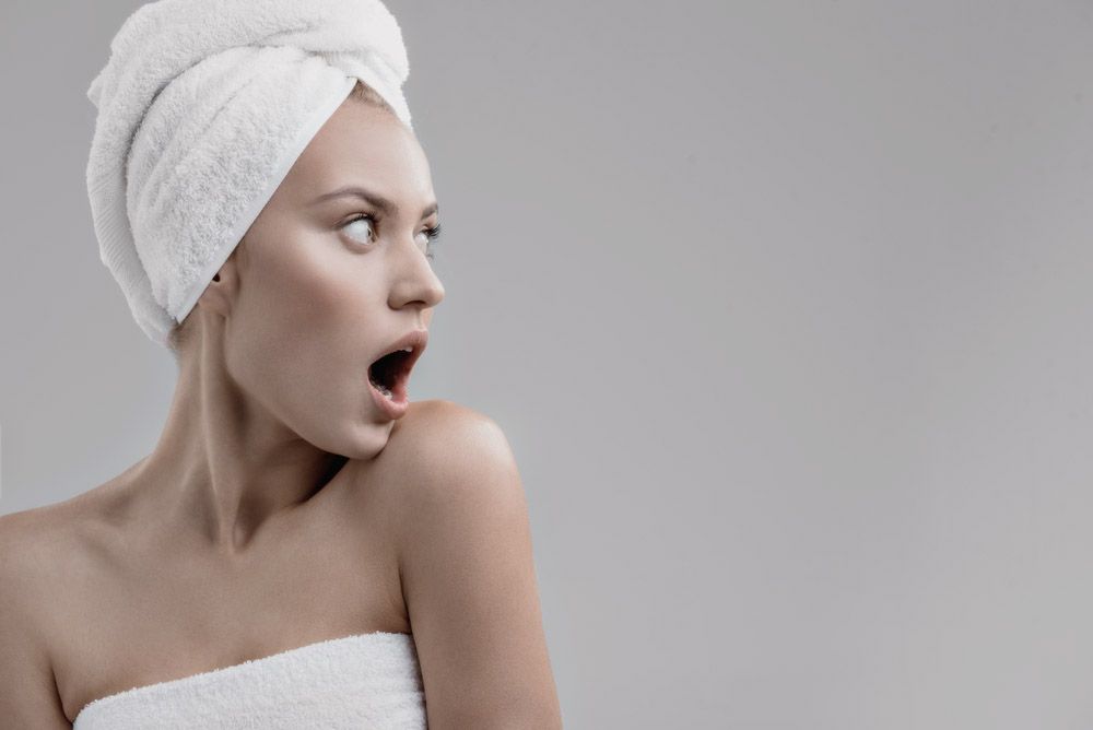 남성 마사지사가 여자 손님을 추행하여 징역 6월 실형 구속