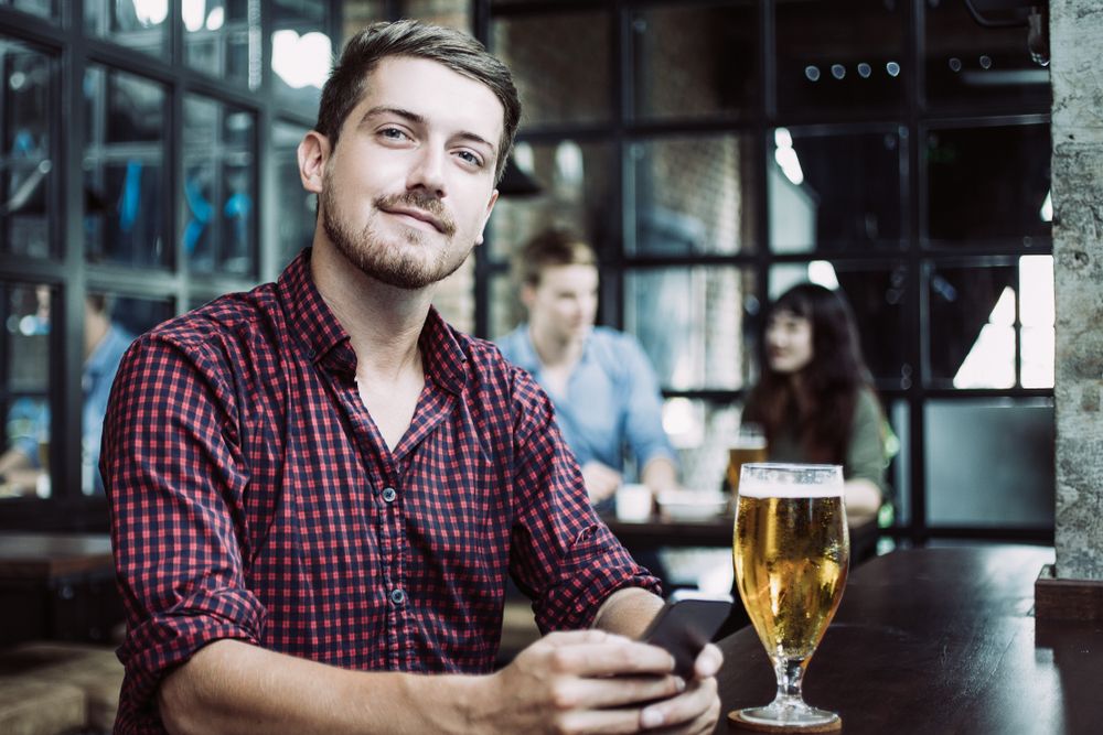 카메라등이용촬영죄 불송치/ 클럽 추행 기소유예