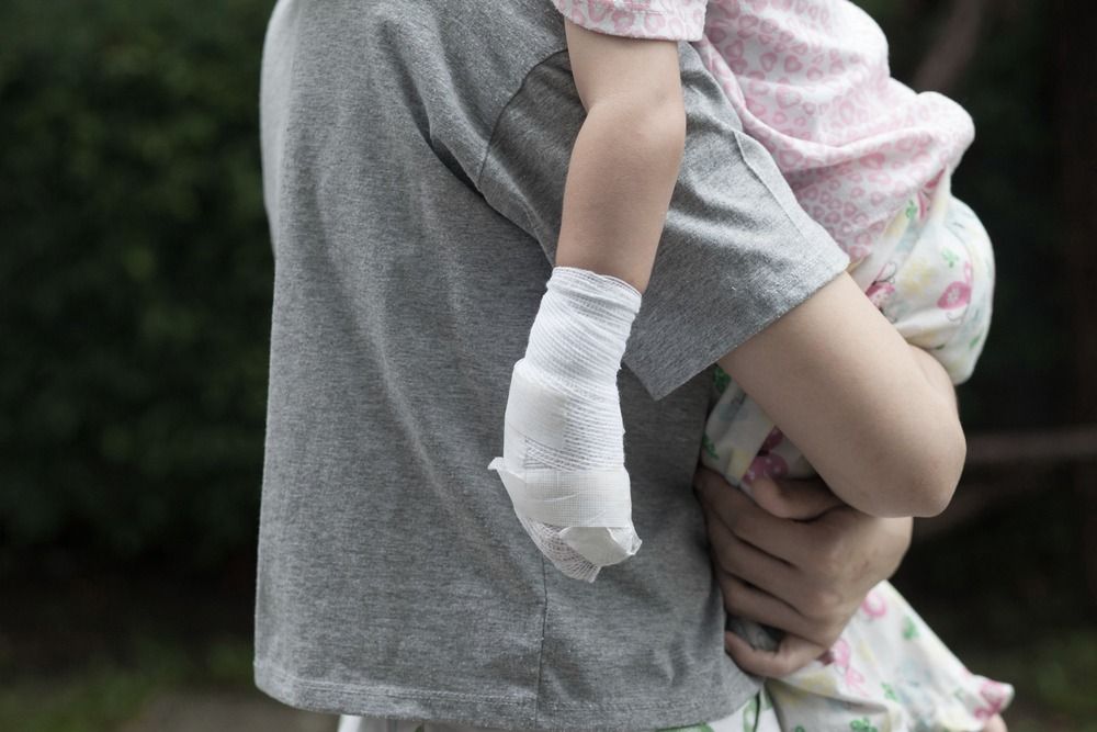 장폐색을 방치한 패혈증으로 신기능 장애를 입은 사례